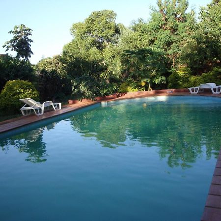 Residencial Uno Hostel Puerto Iguazú Kültér fotó