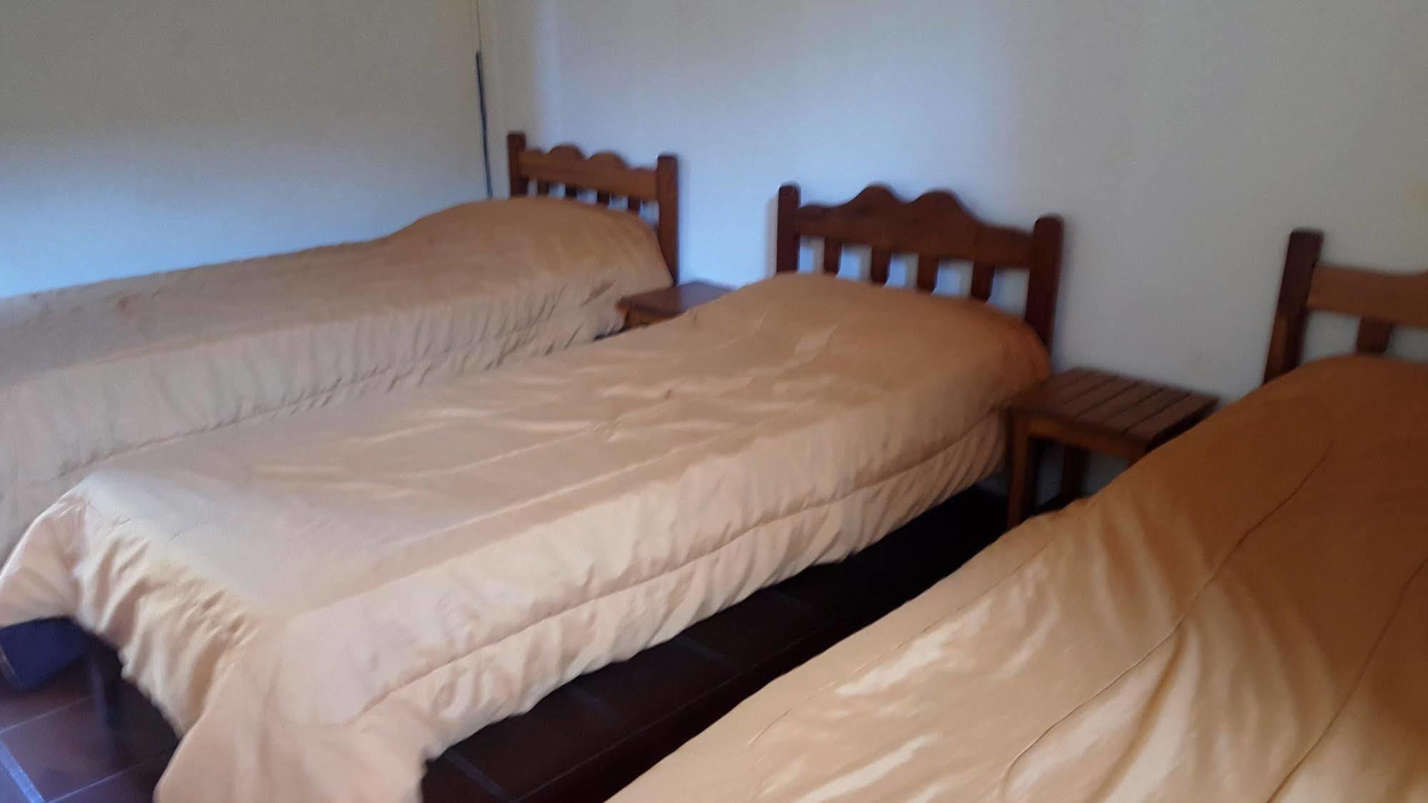 Residencial Uno Hostel Puerto Iguazú Kültér fotó